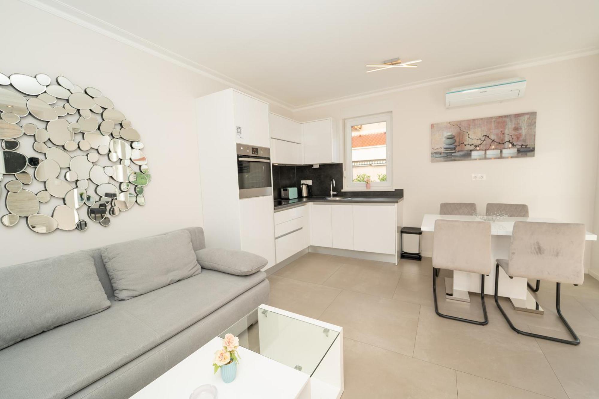 Relax Apartments 诺瓦利娅 外观 照片