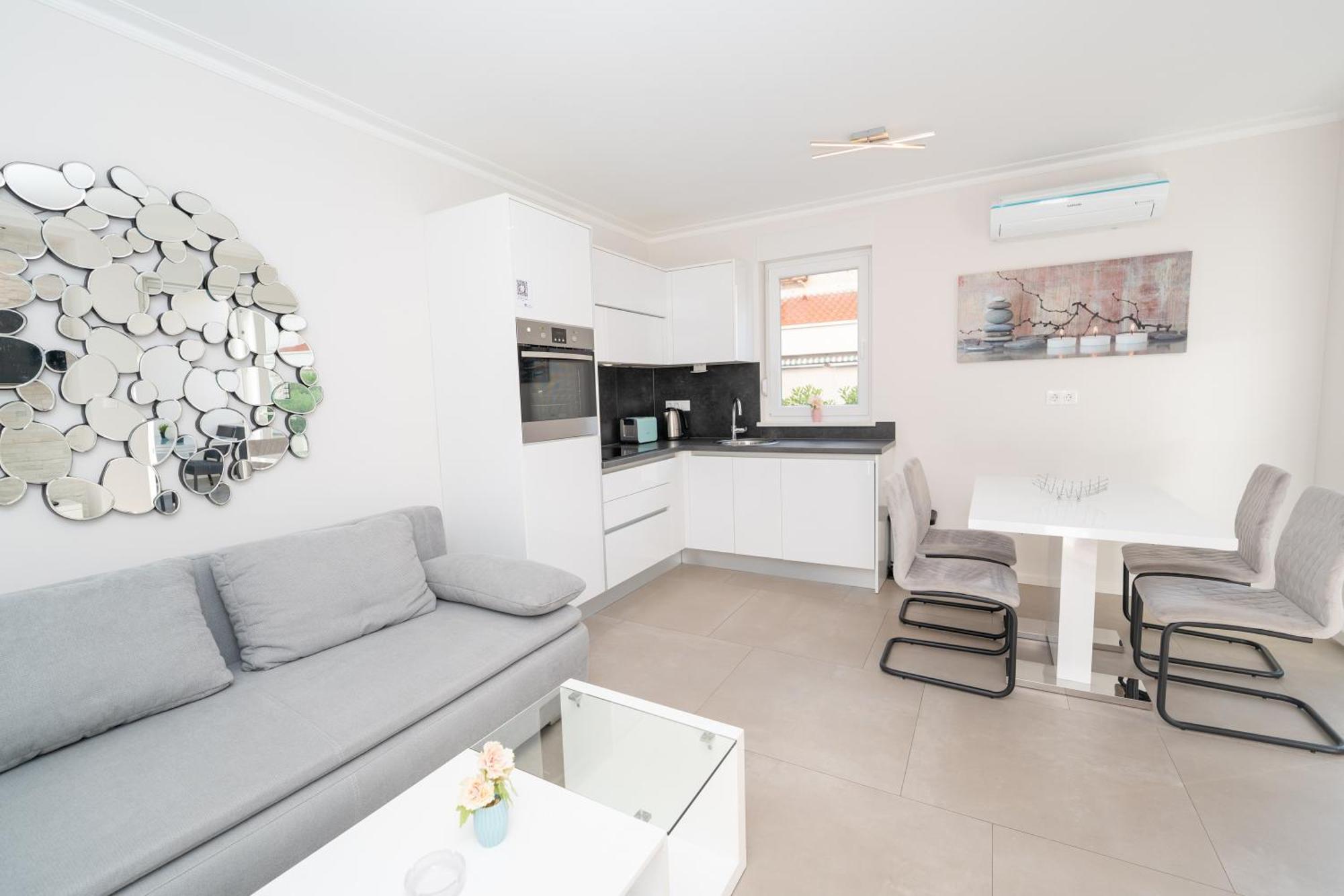Relax Apartments 诺瓦利娅 外观 照片
